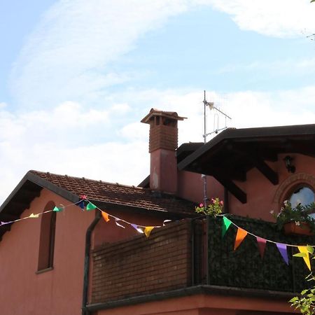 Casa Vacanze Elena Rometta Luaran gambar