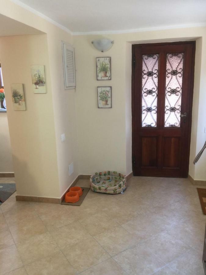 Casa Vacanze Elena Rometta Luaran gambar