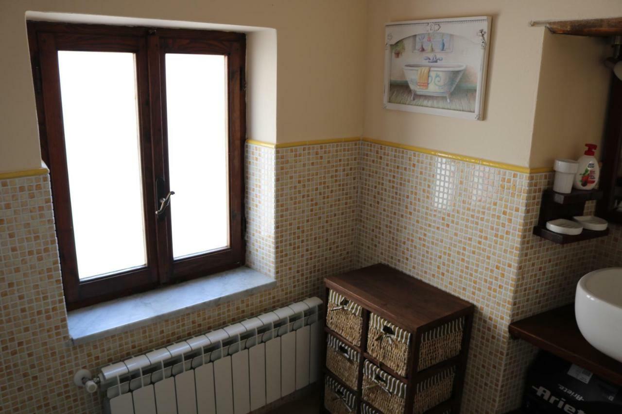 Casa Vacanze Elena Rometta Luaran gambar