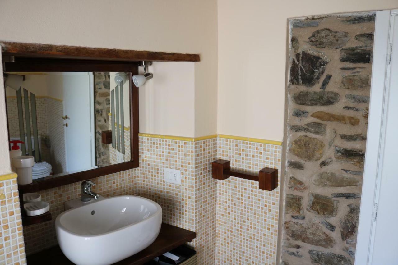 Casa Vacanze Elena Rometta Luaran gambar