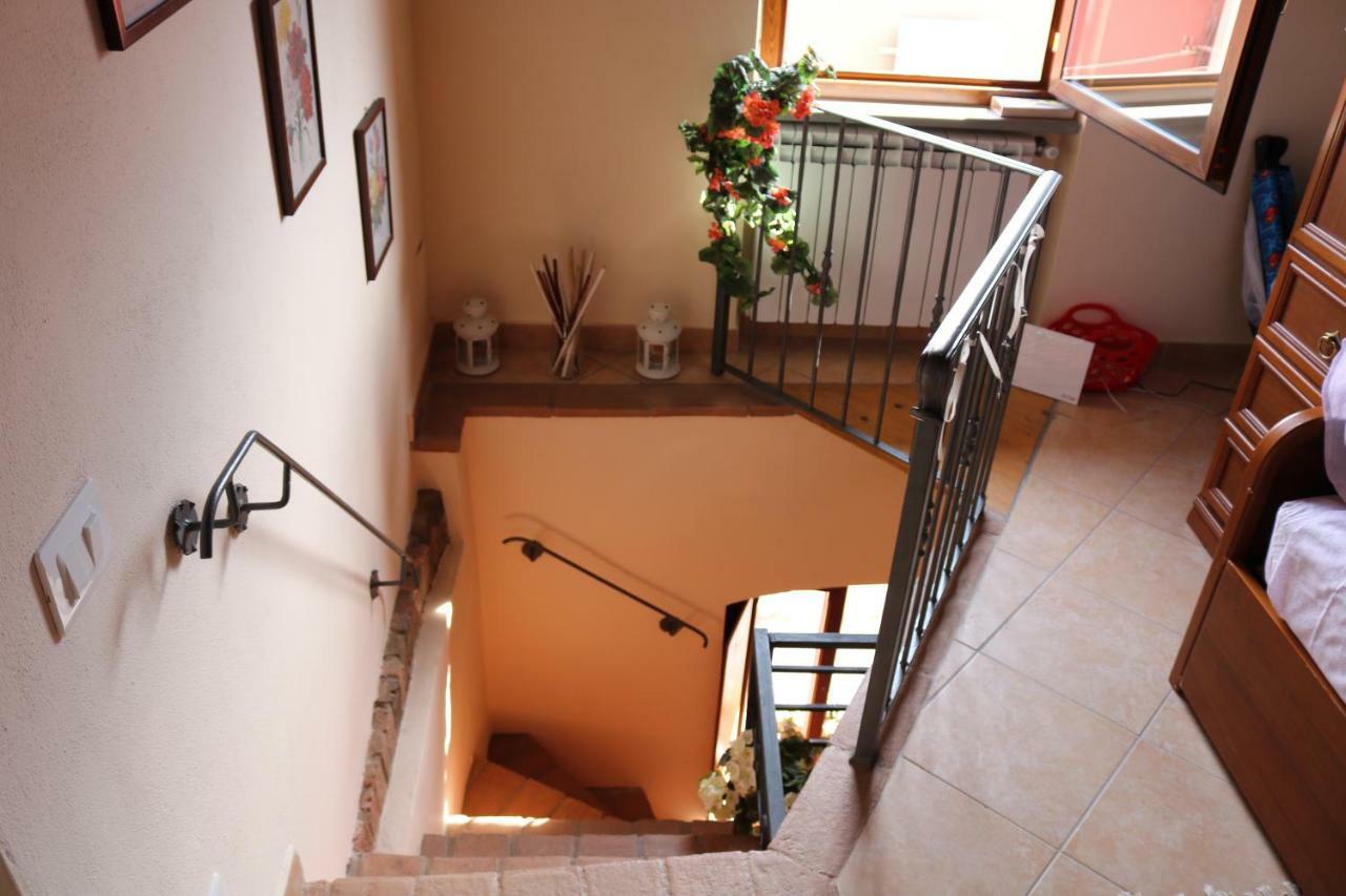 Casa Vacanze Elena Rometta Luaran gambar