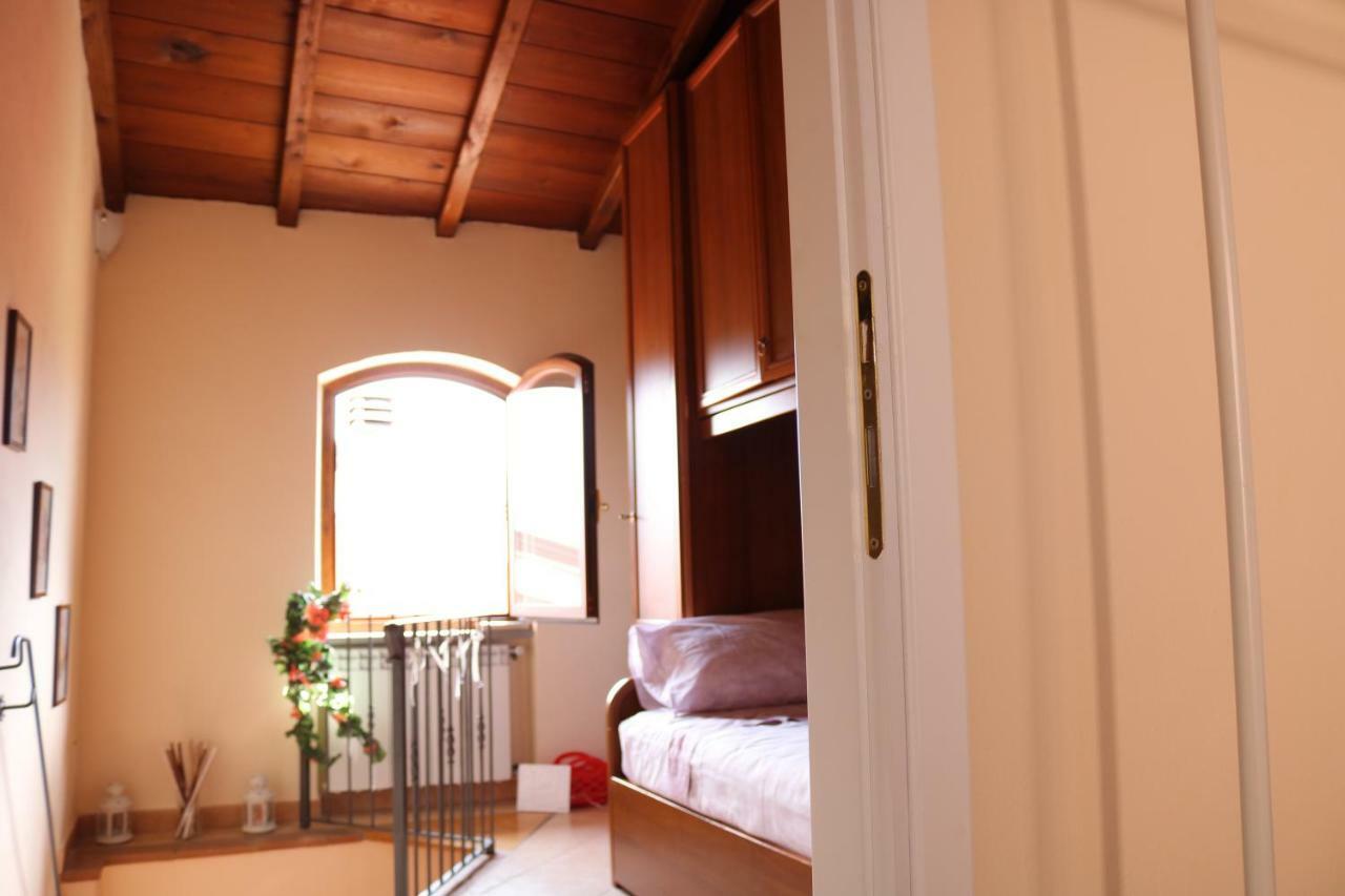 Casa Vacanze Elena Rometta Luaran gambar