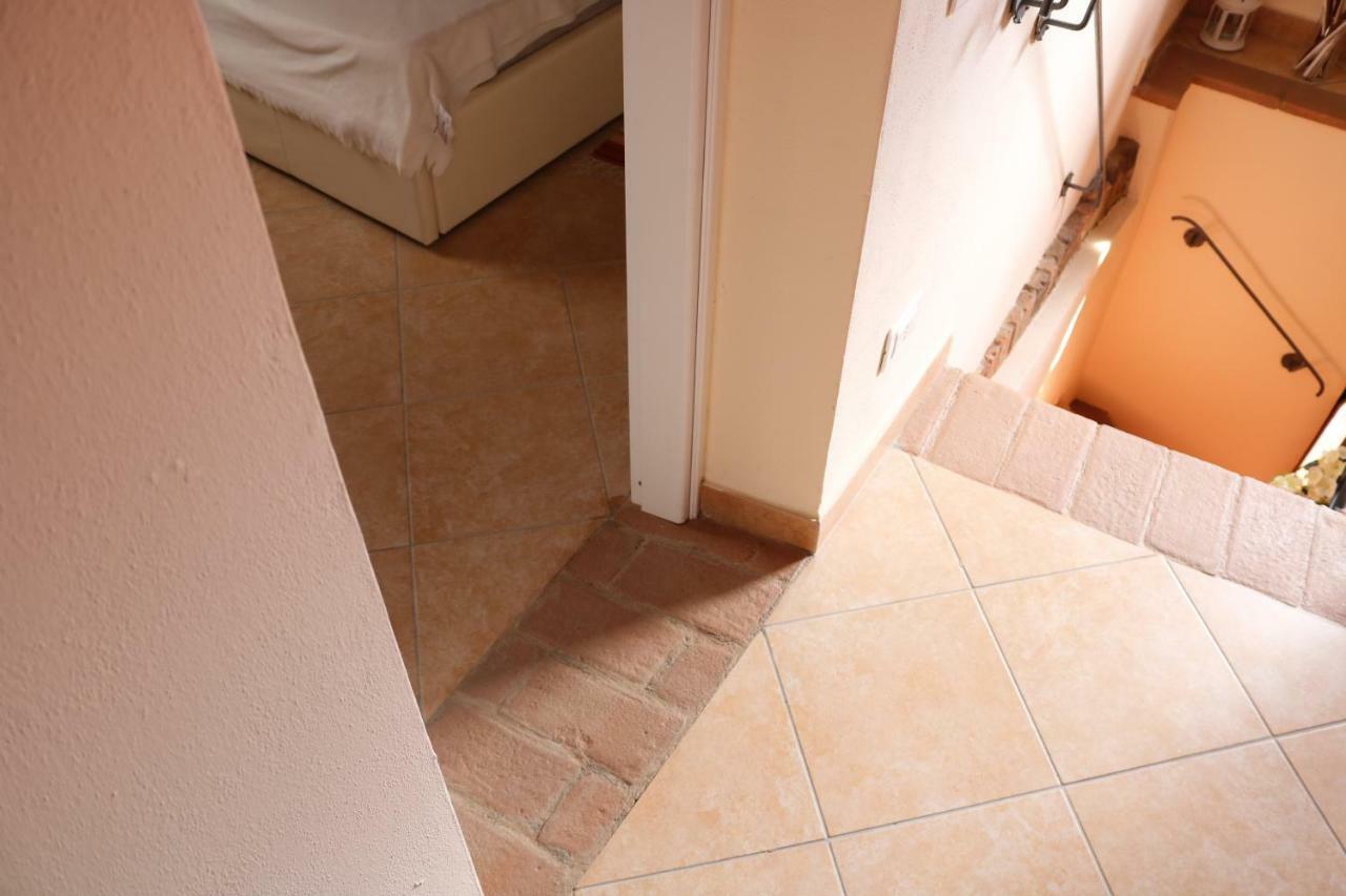 Casa Vacanze Elena Rometta Luaran gambar